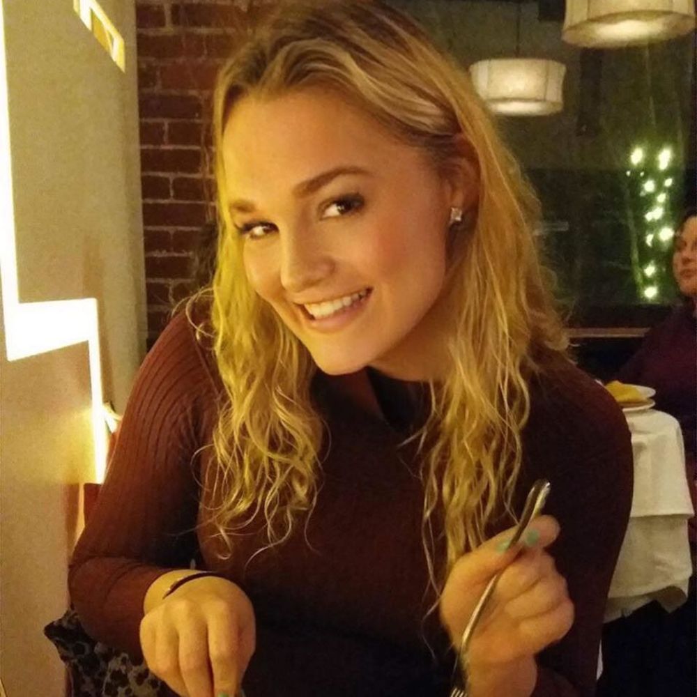 Meet your Posher, Aileen